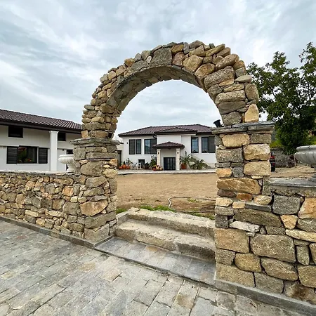 Casa La Tinozza * Hisarya